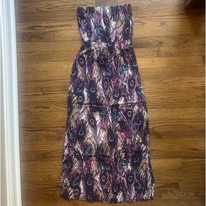 Delia’s knit strapless maxi peacock print dress